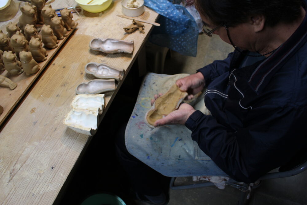 津屋崎人形製作風景