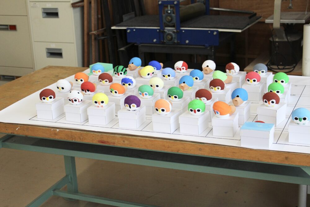 津屋崎中学校での出前授業にて絵付け体験されたモマ笛たち